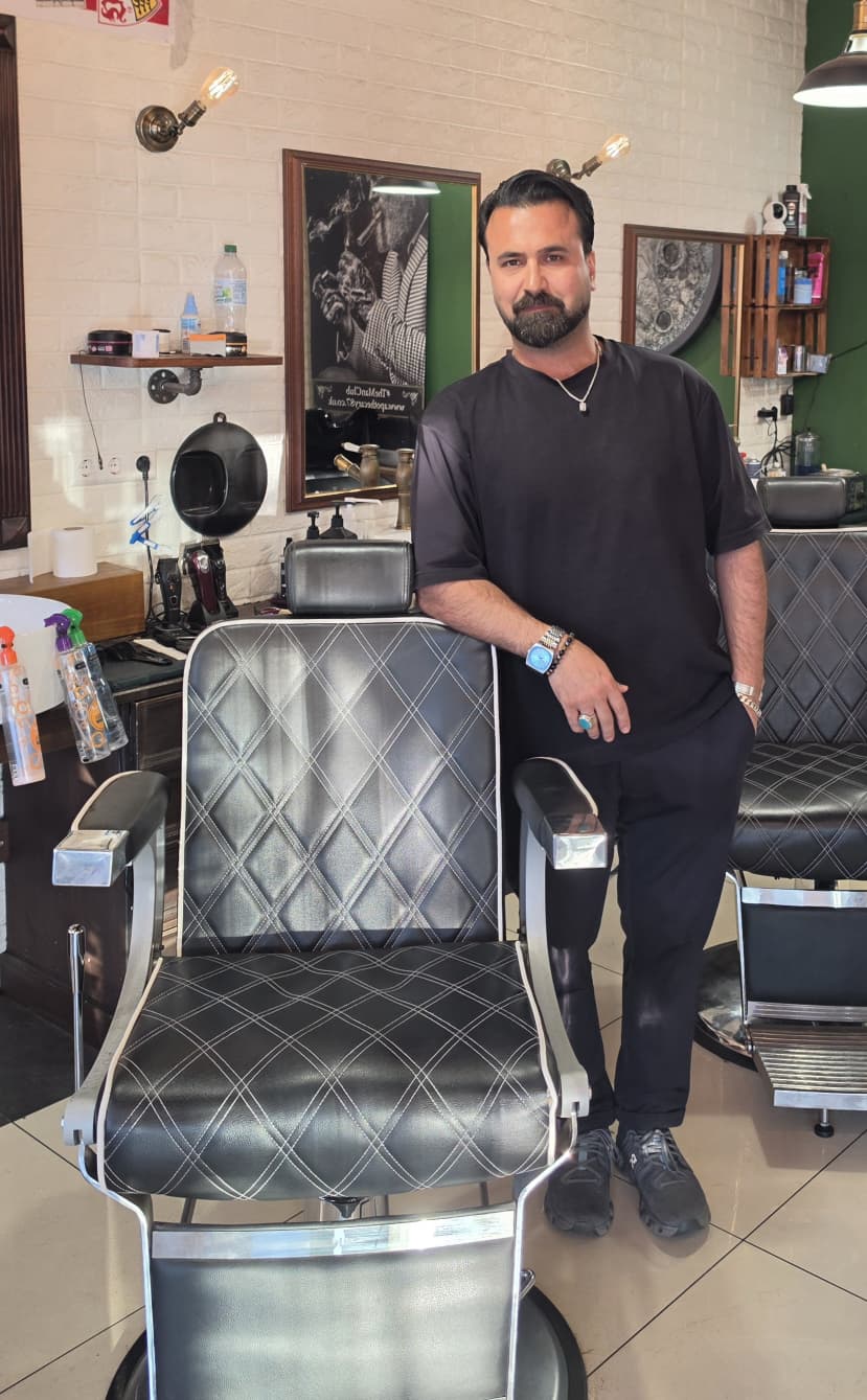 Mustafa Esen, Inhaber von Gentleman's Barbier Salon